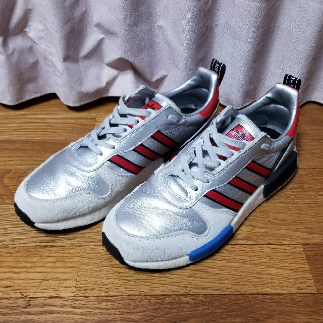 adidas(アディダス)のadidas　boostウルトラマンカラー メンズの靴/シューズ(スニーカー)の商品写真