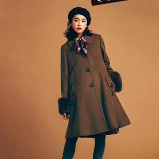 バーバリーブルーレーベル(BURBERRY BLUE LABEL)のブルーレーベル クレストブリッジ ビーバーメルトンコート(ロングコート)