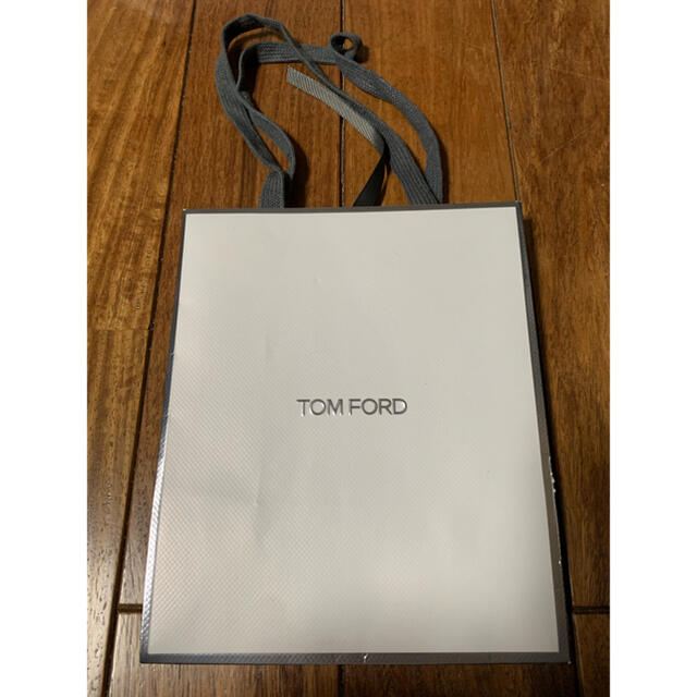 TOM FORD(トムフォード)のトムフォード　ショッパー　ショップ袋 レディースのバッグ(ショップ袋)の商品写真