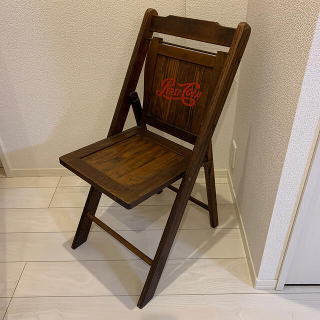椅子　ペプシ　コーラ　PEPSI ビンテージ　アンティーク インテリア/住まい/日用品の椅子/チェア(折り畳みイス)の商品写真