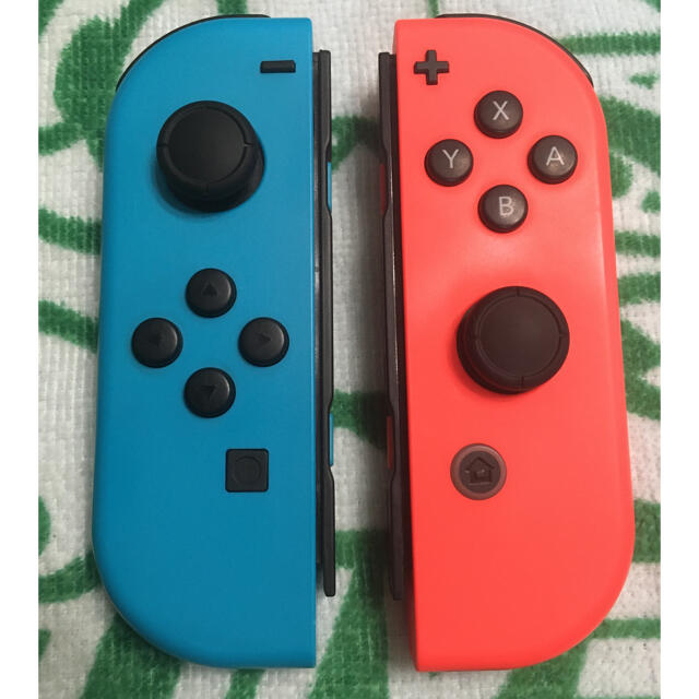 任天堂Switch ジョイコン　左右　ネオンブルーレッド