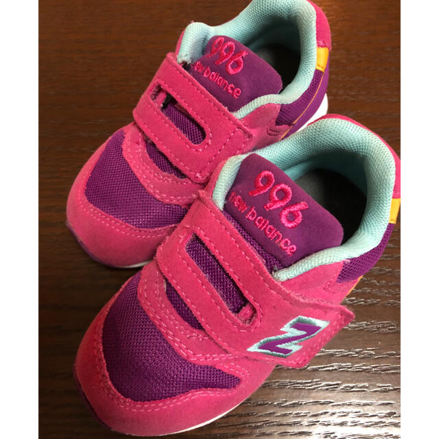 New Balance(ニューバランス)の最値下げしました！！　ニューバランス996 キッズスニーカー キッズ/ベビー/マタニティのベビー靴/シューズ(~14cm)(スニーカー)の商品写真