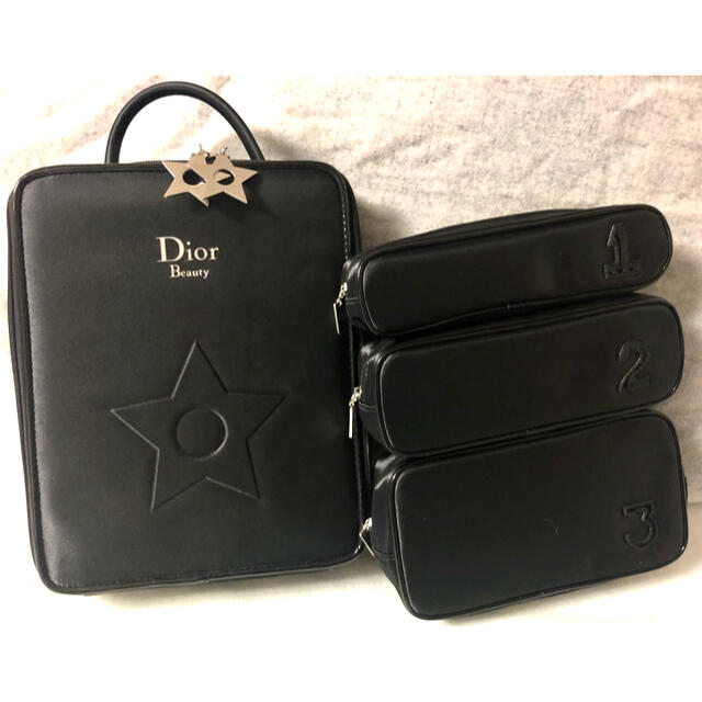 Dior(ディオール)の【Dior Beauty】ディオール ビューティー ノベルティ ポーチセット レディースのファッション小物(ポーチ)の商品写真