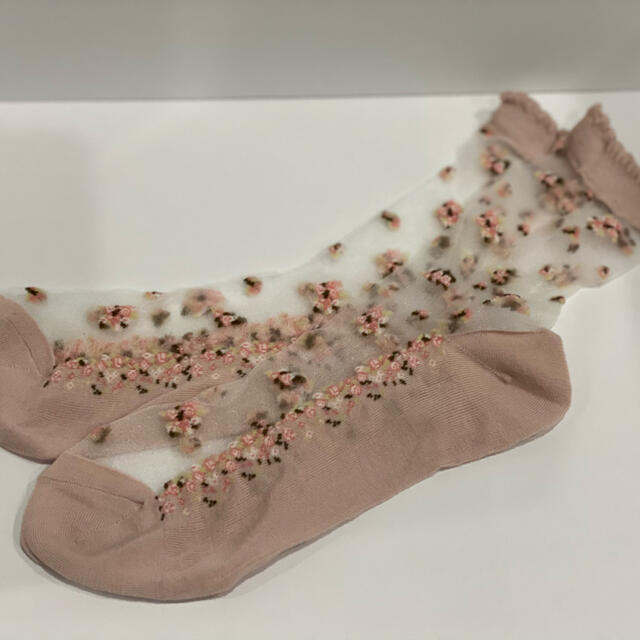 シースルーソックス 花柄3足セットの通販 By Ar D Duo S Shop ラクマ シースルーソックス 花柄3足セットの通販 By Ar D Duo S Shop ラクマ