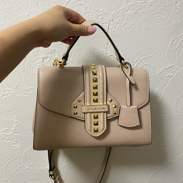 Michael Kors(マイケルコース)のMICHAEL KORS👜 レディースのバッグ(ショルダーバッグ)の商品写真