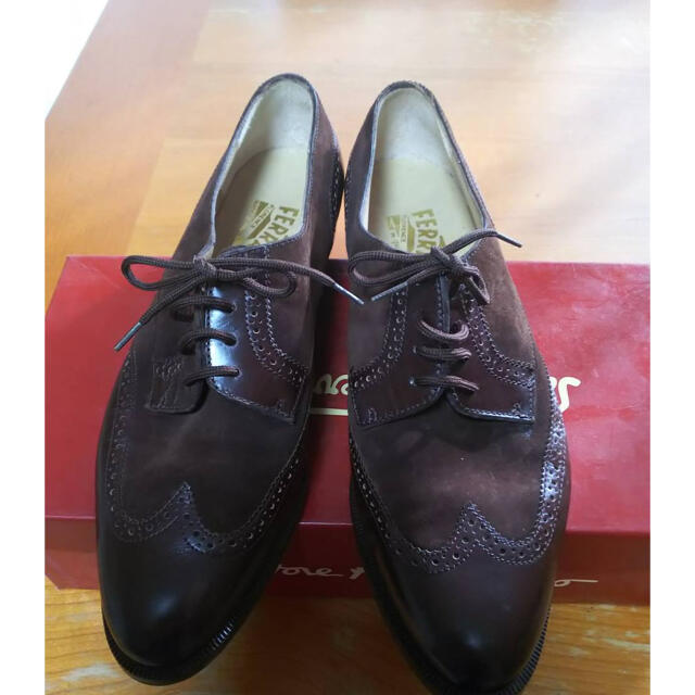 Ferragamo(フェラガモ)の靴23.5センチ　Ferragamoフェラガモ　 レディースの靴/シューズ(ローファー/革靴)の商品写真