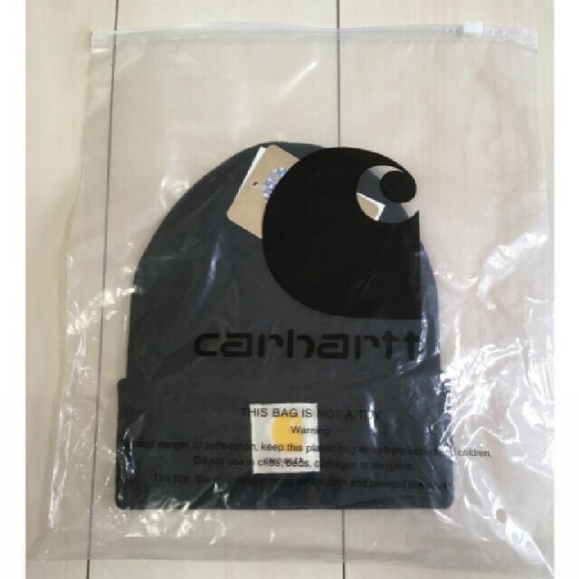 carhartt(カーハート)のCarhartt カーハート ニット帽  新品未使用 メンズの帽子(ニット帽/ビーニー)の商品写真