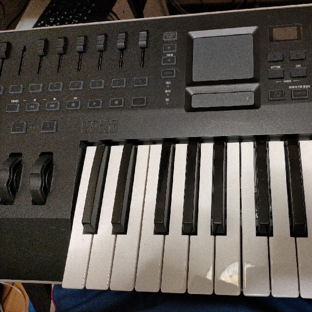 KORG TAKTILE25 MIDIキーボード