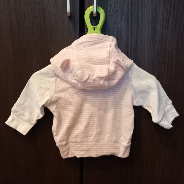 babyGAP(ベビーギャップ)のbaby gap パーカー 50 未使用品 キッズ/ベビー/マタニティのベビー服(~85cm)(トレーナー)の商品写真