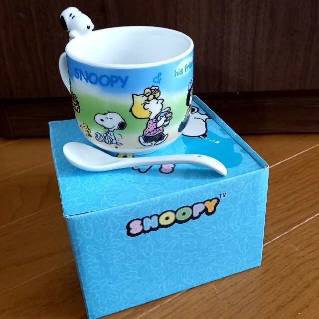 SNOOPY(スヌーピー)のスヌーピー　スープマグ インテリア/住まい/日用品のキッチン/食器(食器)の商品写真