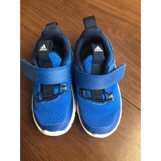 アディダス(adidas)の中古美品 アディダススニーカー 青　13cm(スニーカー)