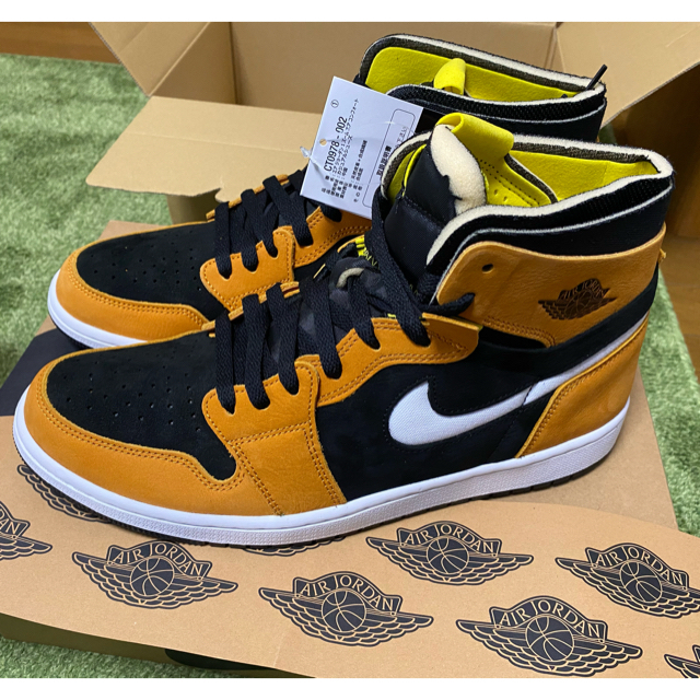 NIKE(ナイキ)のAIR JORDAN 1 HIGH ZOOM "MONARCH ORANGE"  メンズの靴/シューズ(スニーカー)の商品写真