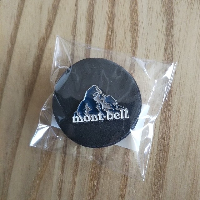 mont bell(モンベル)のmontbell ピンズ 非売品 スポーツ/アウトドアのアウトドア(登山用品)の商品写真