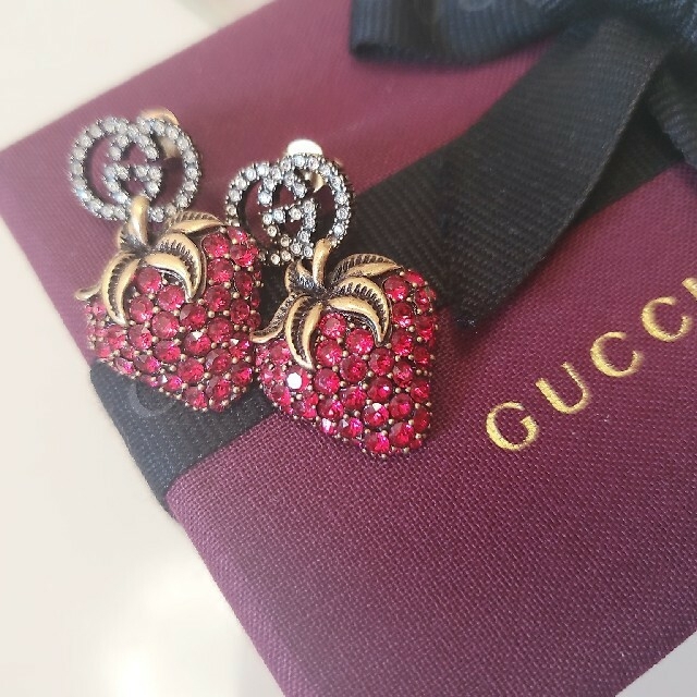 更に値下げしました○ GUCCI♡いちごピアス 【正規通販】 17150円引き