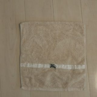 バーバリー(BURBERRY)のバーバリー   フェイスタオル   中古美品   (タオル/バス用品)