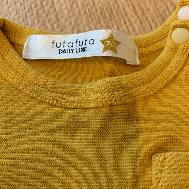 futafuta(フタフタ)のロンT サイズ70 靴下 キッズ/ベビー/マタニティのベビー服(~85cm)(シャツ/カットソー)の商品写真