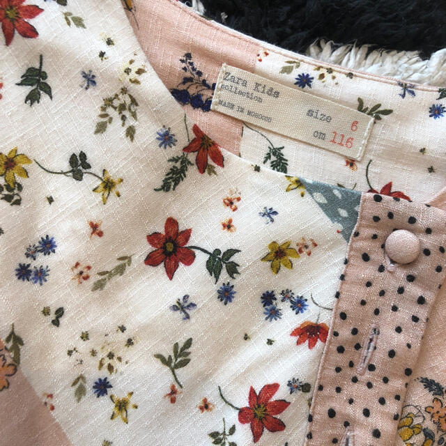 ZARA KIDS(ザラキッズ)のZARAワンピース　サイズ116 キッズ/ベビー/マタニティのキッズ服女の子用(90cm~)(ワンピース)の商品写真