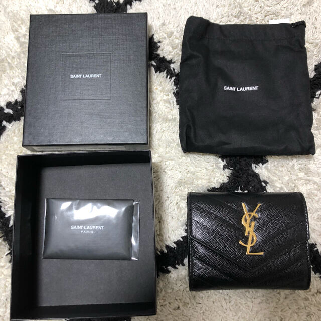 ファッション小物Yves Saint Laurent 折りたたみ財布 イブサンローラン 財布