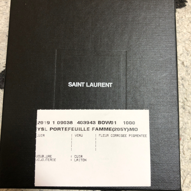 Saint Laurent(サンローラン)のYves Saint Laurent 折りたたみ財布 イブサンローラン 財布 レディースのファッション小物(財布)の商品写真