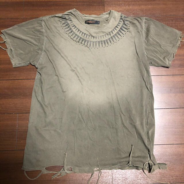 UNDERCOVER(アンダーカバー)のアンダーカバー  undercover Tシャツ　Lサイズ　used メンズのトップス(Tシャツ/カットソー(半袖/袖なし))の商品写真