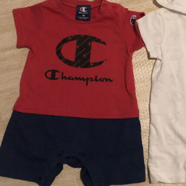 babyGAP(ベビーギャップ)のbabygap ベビーギャップ　ショートパンツ　チャンピオンロンパース キッズ/ベビー/マタニティのベビー服(~85cm)(パンツ)の商品写真