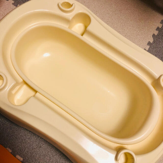 combi(コンビ)のコンビ　おまる キッズ/ベビー/マタニティのおむつ/トイレ用品(ベビーおまる)の商品写真