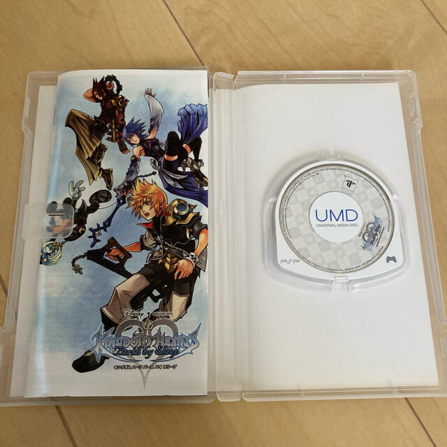 PlayStation Portable(プレイステーションポータブル)のPSP 本体 ＆ キングダムハーツバースバイスリープ　セット エンタメ/ホビーのゲームソフト/ゲーム機本体(携帯用ゲーム機本体)の商品写真