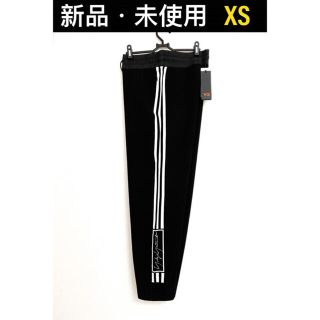 ワイスリー(Y-3)の【新品・未使用】Y-3 ワイスリー 人気 トラックパンツ FJ0299 XS(カジュアルパンツ)