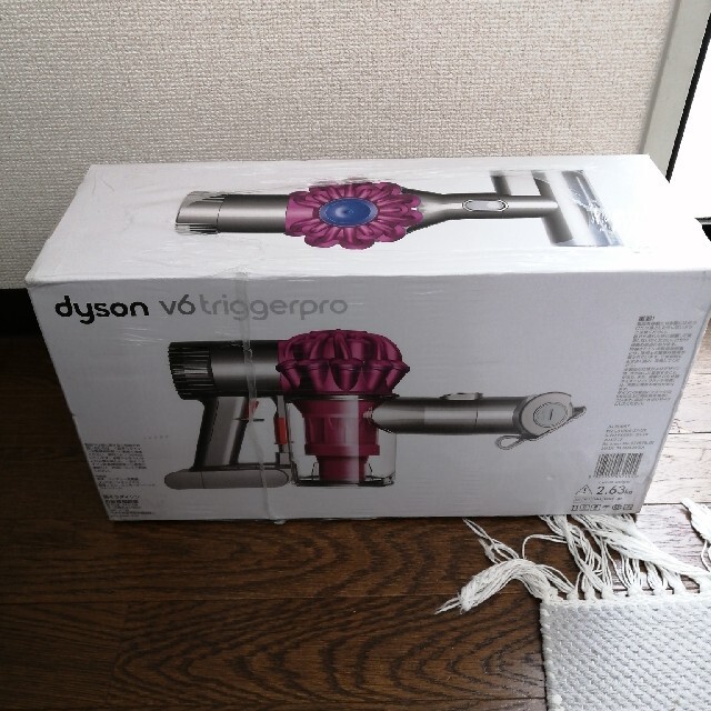 Dyson(ダイソン)のdyson　v6triggerpro ダイソン　V6トリガープロ スマホ/家電/カメラの生活家電(掃除機)の商品写真