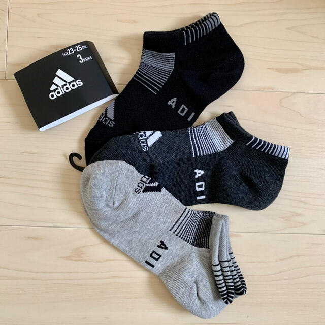 adidas(アディダス)のアディダス　adidas　靴下　23-25   レディース レディースのレッグウェア(ソックス)の商品写真