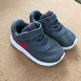 ナイキ(NIKE)のNIKE グレー　スニーカー　13cm(スニーカー)