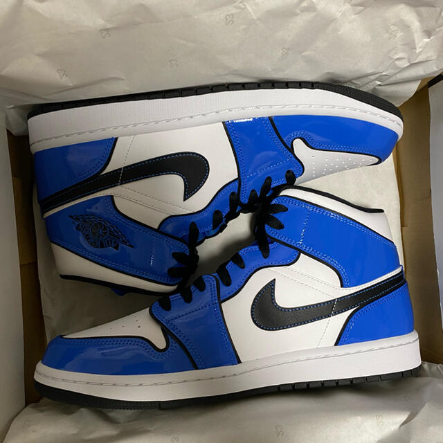 NIKE(ナイキ)の24.5 jordan1 mid signal blue ジョーダン1 ミッド レディースの靴/シューズ(スニーカー)の商品写真