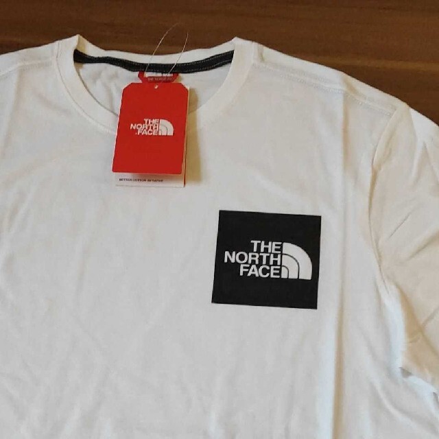 THE NORTH FACE(ザノースフェイス)のノースフェイス ボックスロゴ ロングスリーブTシャツ 海外Mサイズ メンズのトップス(Tシャツ/カットソー(七分/長袖))の商品写真