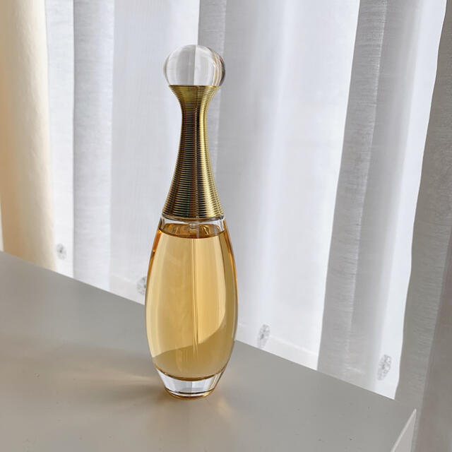 Christian Dior(クリスチャンディオール)のdior jadore ジャドール　香水　50ml コスメ/美容の香水(香水(女性用))の商品写真