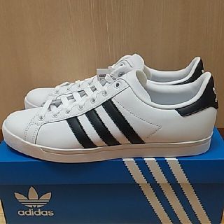 アディダス(adidas)の【本日値下げ】アディダス27 スニーカー27 白　レザースニーカー27　新品(スニーカー)