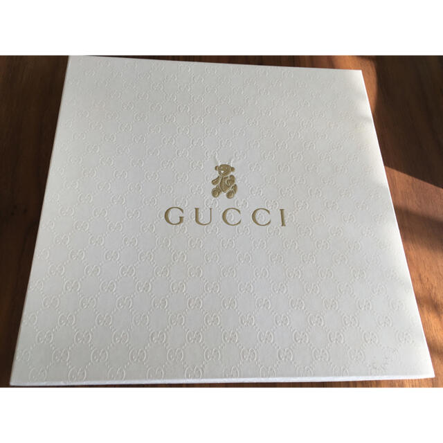 Gucci(グッチ)のグッチ　ベビーおくるみ　新品 キッズ/ベビー/マタニティのこども用ファッション小物(おくるみ/ブランケット)の商品写真