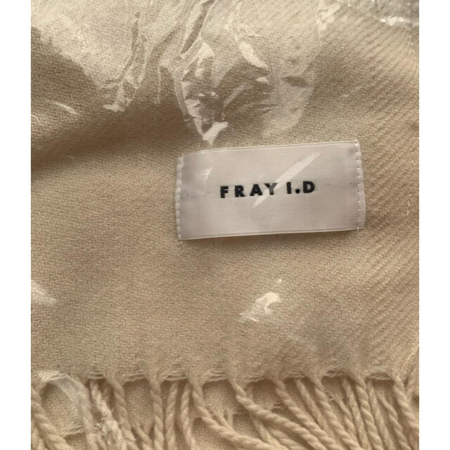 FRAY I.D(フレイアイディー)の新品未使用　未開封　フレイアイディー　マフラー ストール レディースのファッション小物(マフラー/ショール)の商品写真