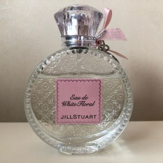 ジルスチュアート(JILLSTUART)のJILLSTUART  ホワイトフローラル　香水50ml(香水(女性用))