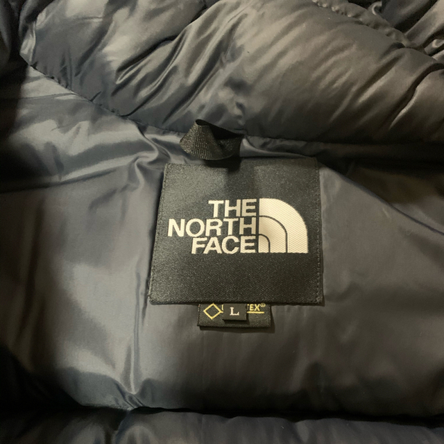 THE NORTH FACE(ザノースフェイス)のTHE NORTH FACE マウンテンダウンジャケット L メンズのジャケット/アウター(マウンテンパーカー)の商品写真