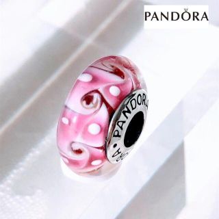 スワロフスキー(SWAROVSKI)の【新品】PANDORA パンドラ コラボ　ビーズチャーム　ピンクリーフ　ピンク(チャーム)