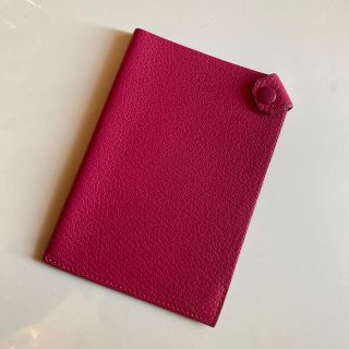 エルメス(Hermes)の【HERMES】パスポートケース(パスケース/IDカードホルダー)