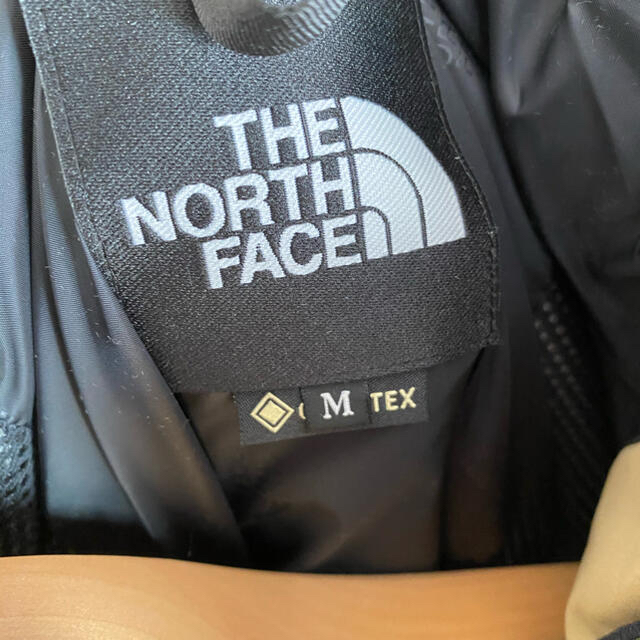 THE NORTH FACE(ザノースフェイス)のTHE NORTH FACE マウンテンライトジャケット ケルプタン　M メンズのジャケット/アウター(マウンテンパーカー)の商品写真