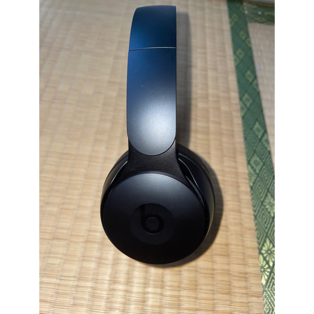 Beats Solo Pro ワイヤレスノイズキャンセリングヘッドホン