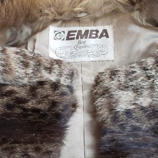 EMBAベストクオリティー　希少グレーキャット&ラクーンコート