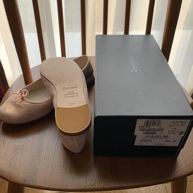 repetto(レペット)のRepetto サンドリオン、未使用の39.0サイズ レディースの靴/シューズ(バレエシューズ)の商品写真