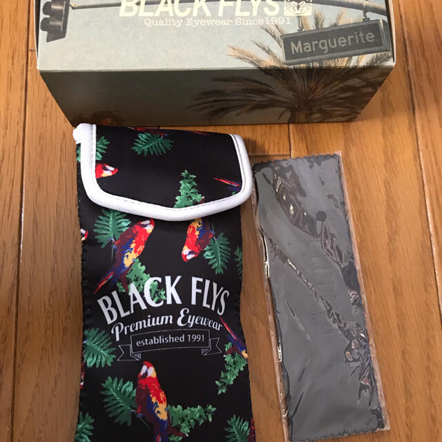BLACK FLYS(ブラックフライズ)のブラックフライズ サングラス メンズのファッション小物(サングラス/メガネ)の商品写真