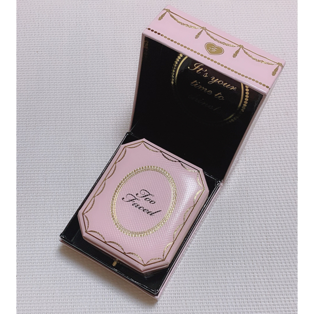 Too Faced(トゥフェイス)のToo Faced ダイヤモンド　ハイライター コスメ/美容のベースメイク/化粧品(フェイスパウダー)の商品写真