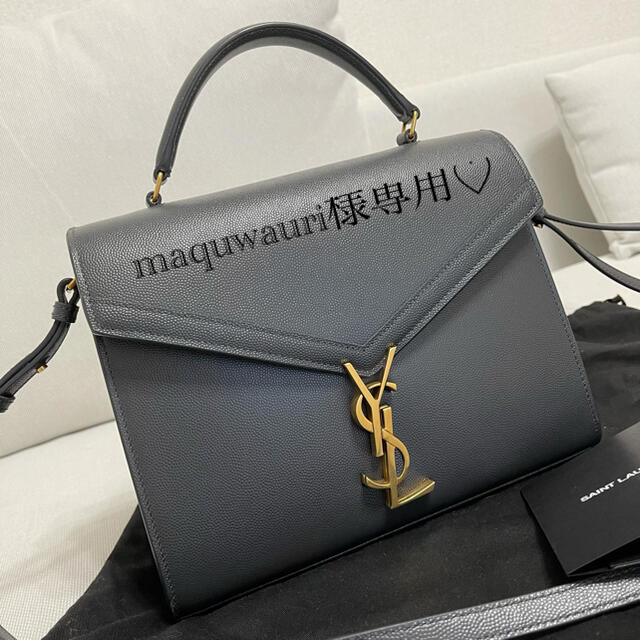 Saint Laurent(サンローラン)のmaquwauri専用❤️サンローラン　カサンドラ　バッグ　ショルダーバッグ レディースのバッグ(ハンドバッグ)の商品写真