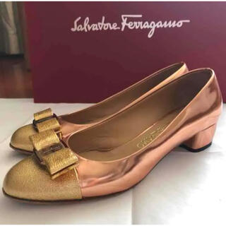 サルヴァトーレフェラガモ(Salvatore Ferragamo)の２color フラットパンプス(ハイヒール/パンプス)