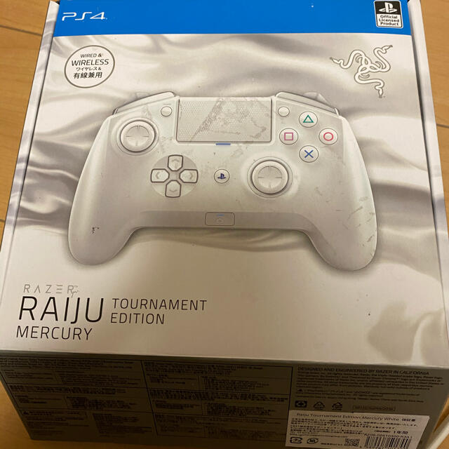PlayStation4(プレイステーション4)のRazer Raiju Tournament Edition White エンタメ/ホビーのゲームソフト/ゲーム機本体(家庭用ゲーム機本体)の商品写真